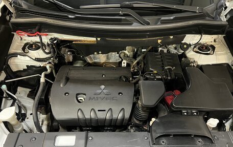 Mitsubishi Outlander III рестайлинг 3, 2016 год, 1 465 000 рублей, 23 фотография