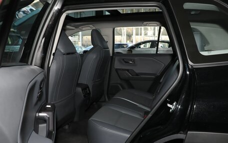 Toyota RAV4, 2025 год, 4 490 000 рублей, 9 фотография