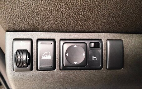 Nissan Pathfinder, 2012 год, 1 748 000 рублей, 10 фотография