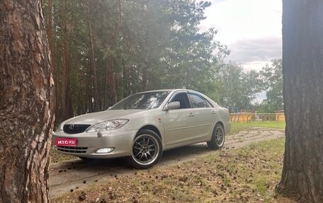 Toyota Camry V40, 2003 год, 880 000 рублей, 1 фотография