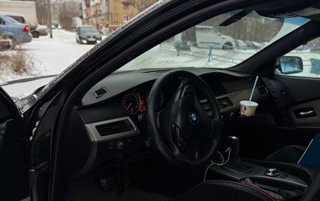 BMW 5 серия, 2004 год, 639 000 рублей, 10 фотография