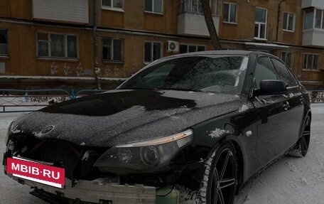 BMW 5 серия, 2004 год, 639 000 рублей, 4 фотография