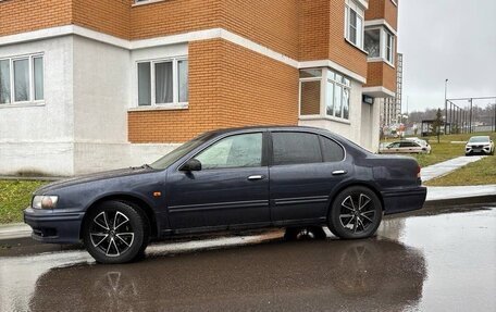 Nissan Maxima IV, 1997 год, 300 000 рублей, 2 фотография