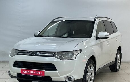 Mitsubishi Outlander III рестайлинг 3, 2013 год, 1 280 000 рублей, 1 фотография