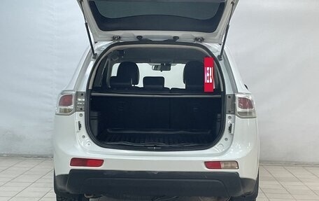 Mitsubishi Outlander III рестайлинг 3, 2013 год, 1 280 000 рублей, 7 фотография