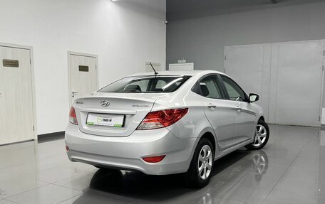 Hyundai Solaris II рестайлинг, 2013 год, 875 000 рублей, 2 фотография