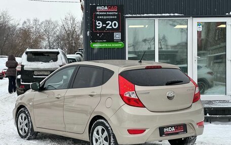 Hyundai Solaris II рестайлинг, 2013 год, 899 000 рублей, 5 фотография