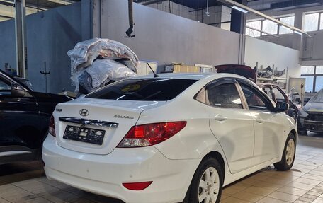 Hyundai Solaris II рестайлинг, 2014 год, 645 000 рублей, 1 фотография