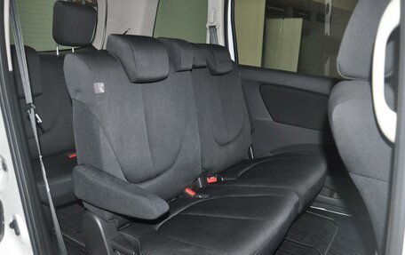 Mazda Biante, 2017 год, 2 190 000 рублей, 9 фотография