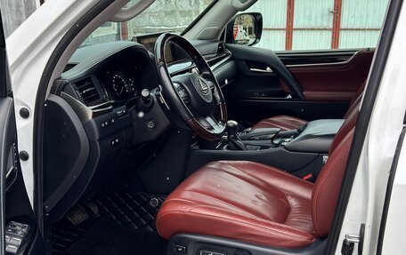 Lexus LX III, 2016 год, 5 999 998 рублей, 6 фотография