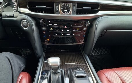 Lexus LX III, 2016 год, 5 999 998 рублей, 11 фотография