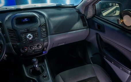 Ford Ranger, 2013 год, 1 400 000 рублей, 32 фотография