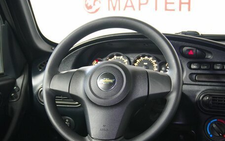 Chevrolet Niva I рестайлинг, 2018 год, 855 000 рублей, 17 фотография