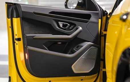 Lamborghini Urus I, 2025 год, 37 790 000 рублей, 16 фотография