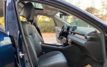 Mazda 6, 2022 год, 2 099 000 рублей, 10 фотография