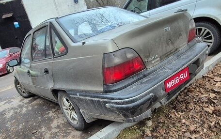 Daewoo Nexia I рестайлинг, 2000 год, 100 000 рублей, 3 фотография