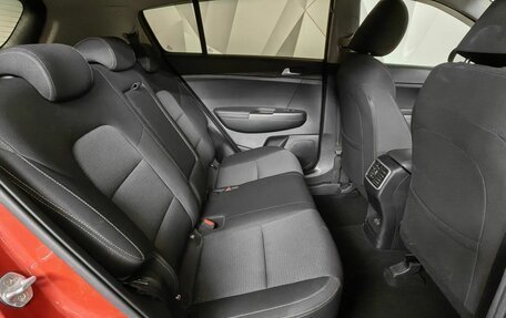 KIA Sportage IV рестайлинг, 2021 год, 2 149 000 рублей, 12 фотография