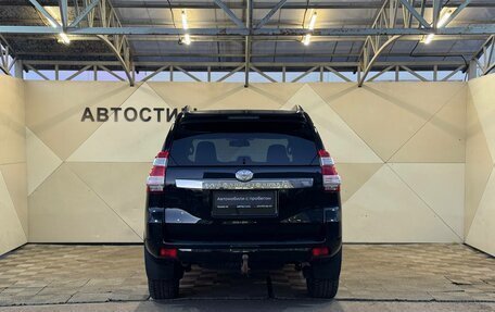 Toyota Land Cruiser Prado 150 рестайлинг 2, 2016 год, 3 549 000 рублей, 9 фотография