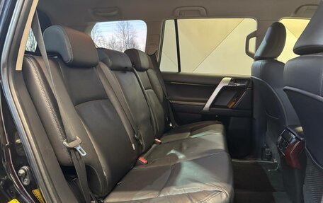 Toyota Land Cruiser Prado 150 рестайлинг 2, 2016 год, 3 549 000 рублей, 27 фотография