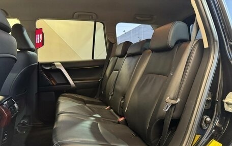 Toyota Land Cruiser Prado 150 рестайлинг 2, 2016 год, 3 549 000 рублей, 23 фотография