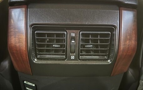 Toyota Land Cruiser Prado 150 рестайлинг 2, 2016 год, 3 549 000 рублей, 24 фотография