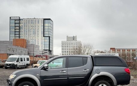 Mitsubishi L200 IV рестайлинг, 2013 год, 1 850 000 рублей, 3 фотография