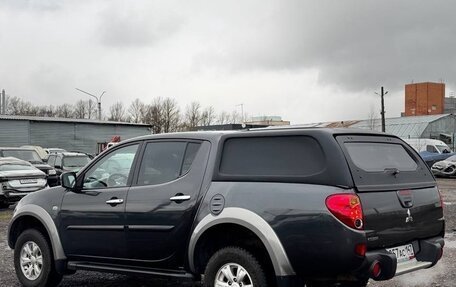 Mitsubishi L200 IV рестайлинг, 2013 год, 1 850 000 рублей, 4 фотография