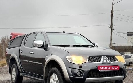 Mitsubishi L200 IV рестайлинг, 2013 год, 1 850 000 рублей, 7 фотография