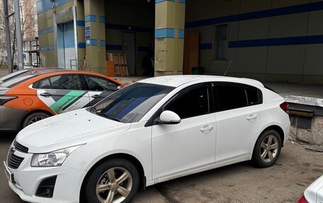Chevrolet Cruze II, 2014 год, 680 000 рублей, 2 фотография