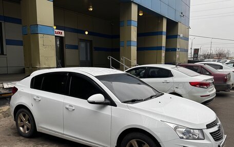 Chevrolet Cruze II, 2014 год, 680 000 рублей, 3 фотография