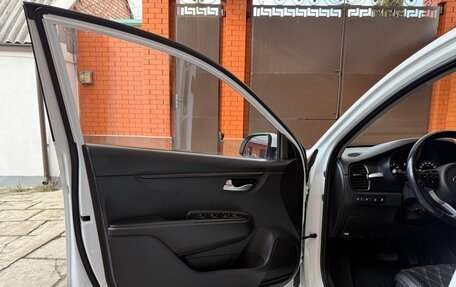 KIA Rio IV, 2019 год, 1 540 000 рублей, 12 фотография