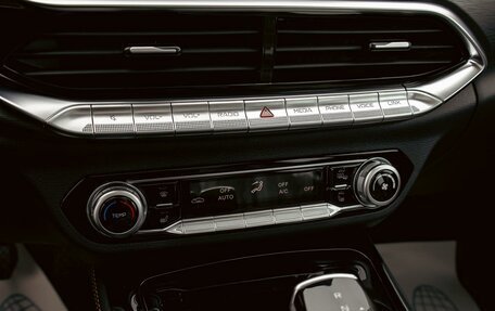 FAW Bestune T77, 2024 год, 1 895 000 рублей, 15 фотография