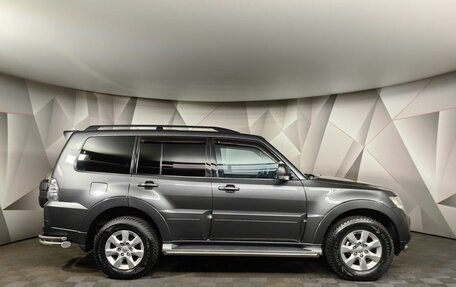 Mitsubishi Pajero IV, 2011 год, 1 997 000 рублей, 6 фотография