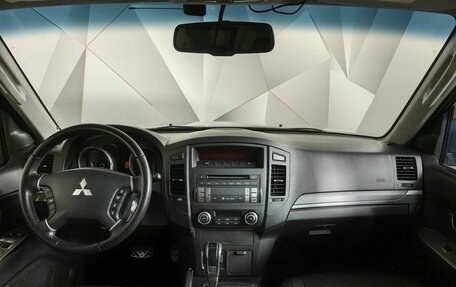 Mitsubishi Pajero IV, 2011 год, 1 997 000 рублей, 12 фотография