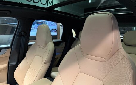 Porsche Cayenne III, 2025 год, 19 790 000 рублей, 21 фотография