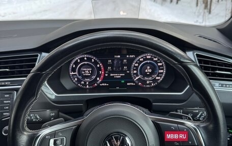 Volkswagen Tiguan II, 2017 год, 2 370 000 рублей, 18 фотография