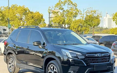 Subaru Forester, 2022 год, 3 120 000 рублей, 2 фотография