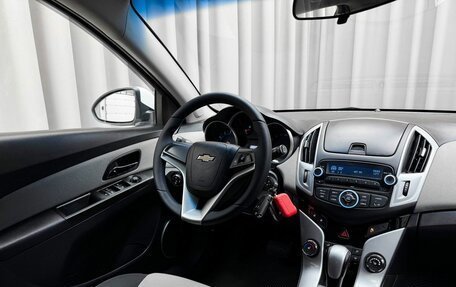 Chevrolet Cruze II, 2013 год, 890 000 рублей, 7 фотография