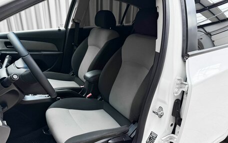 Chevrolet Cruze II, 2013 год, 890 000 рублей, 9 фотография