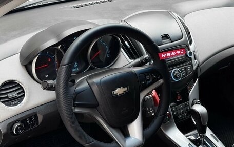 Chevrolet Cruze II, 2013 год, 890 000 рублей, 8 фотография