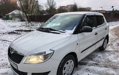 Skoda Fabia II, 2012 год, 450 000 рублей, 3 фотография