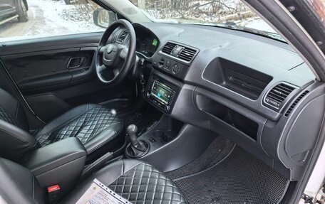 Skoda Fabia II, 2012 год, 450 000 рублей, 13 фотография