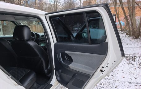 Skoda Fabia II, 2012 год, 450 000 рублей, 18 фотография