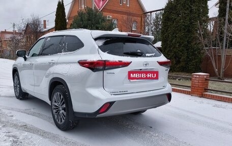 Toyota Highlander, 2025 год, 5 460 000 рублей, 5 фотография