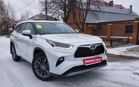 Toyota Highlander, 2025 год, 5 460 000 рублей, 4 фотография