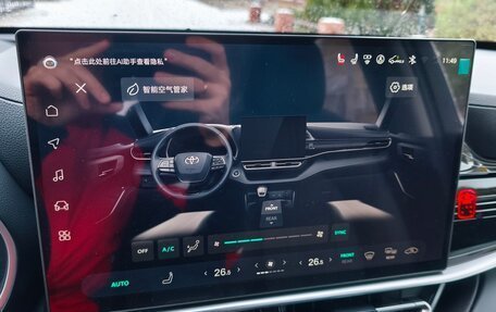 Toyota Highlander, 2025 год, 5 460 000 рублей, 30 фотография