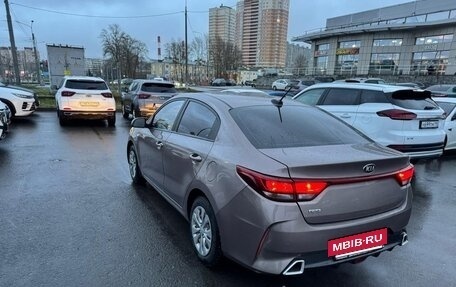 KIA Rio IV, 2020 год, 960 000 рублей, 3 фотография