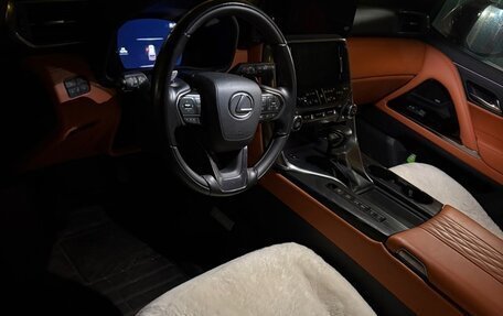 Lexus LX, 2022 год, 15 300 000 рублей, 6 фотография