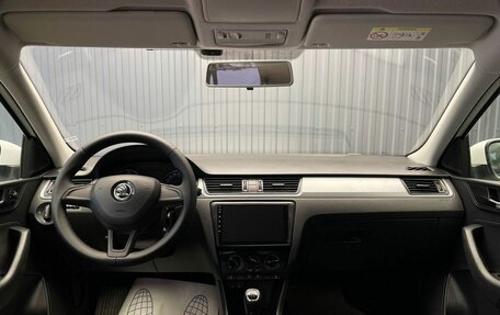 Skoda Rapid I, 2017 год, 1 047 000 рублей, 5 фотография