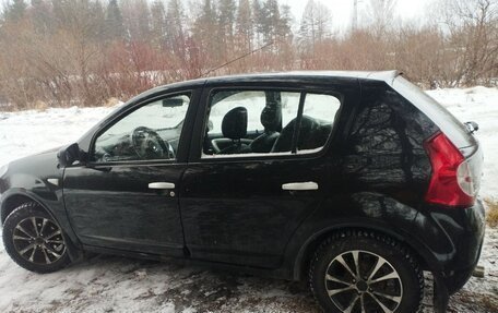 Renault Sandero I, 2013 год, 370 000 рублей, 7 фотография